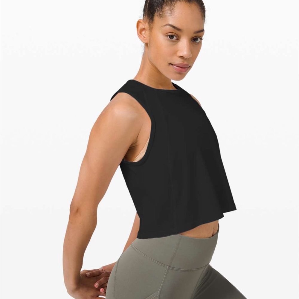 EUC Lululemon Sculpt Tank *Cropped | Approx Sz 6 | Black | mesh